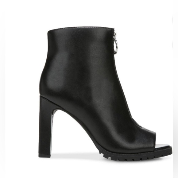 Bar III black, peep-toe,4" heel leather shoe, ships FREE! - Picture 3 of 11